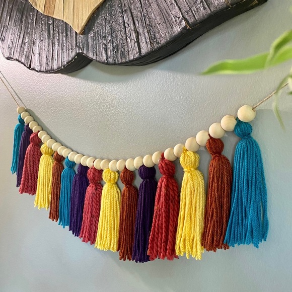 Handmade Other - Blue/Orange/Purple/Pink/Yellow - Colorful
Garland w/ Wood Beads Wall
